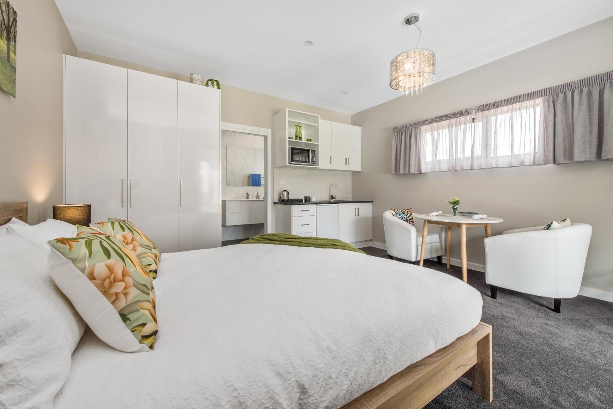 The Wellington Bed And Breakfast Longford Экстерьер фото