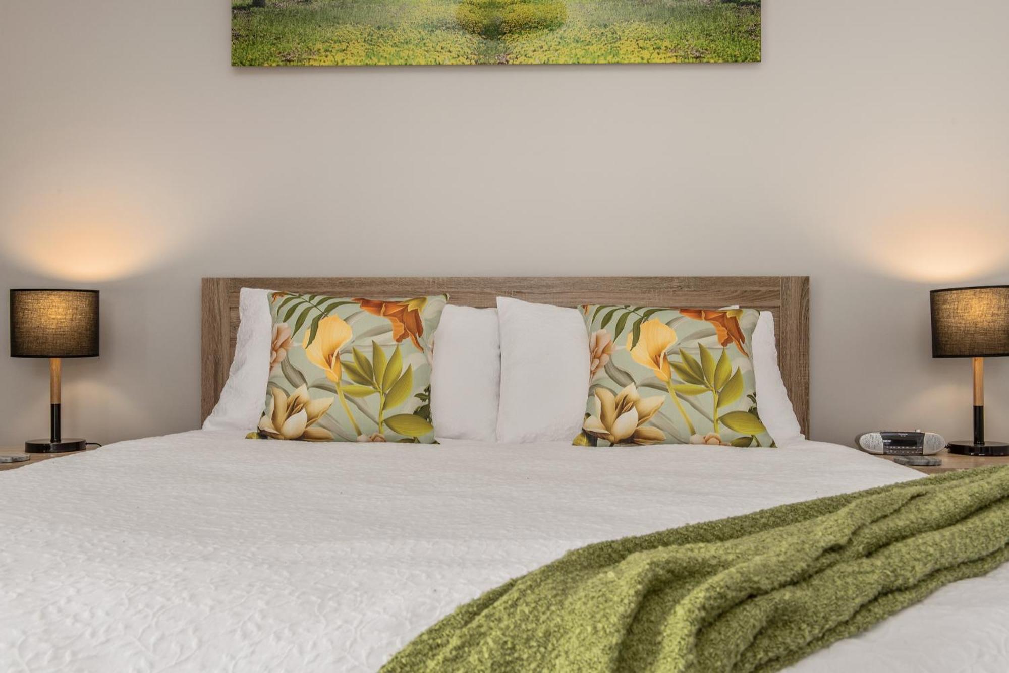 The Wellington Bed And Breakfast Longford Экстерьер фото