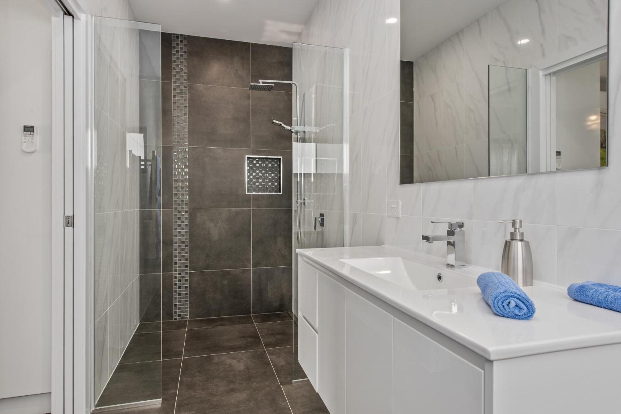 The Wellington Bed And Breakfast Longford Экстерьер фото